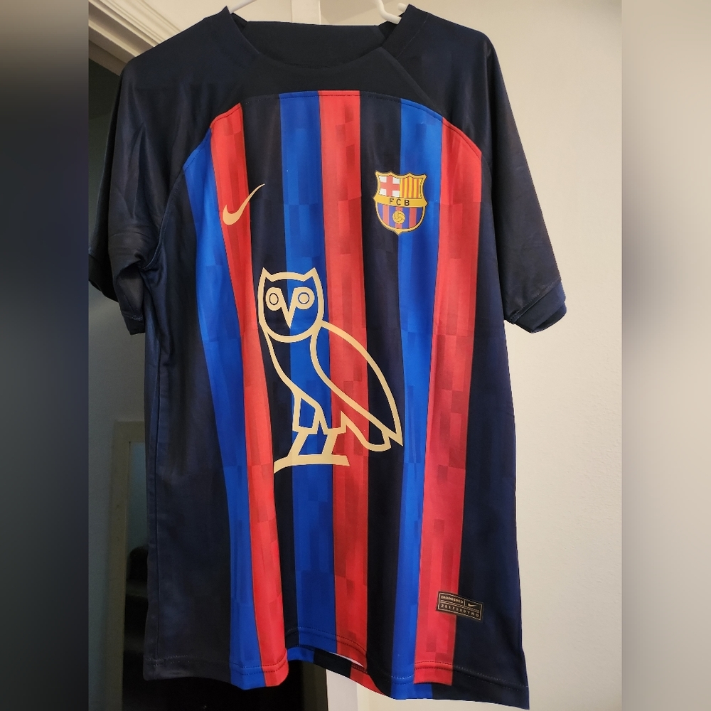**NEW** OVO Robert Lewandowski #9 Barcelona FC